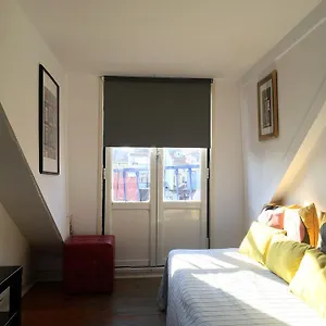 https://casa-de-cima.hotels-lisbon-portugal.com