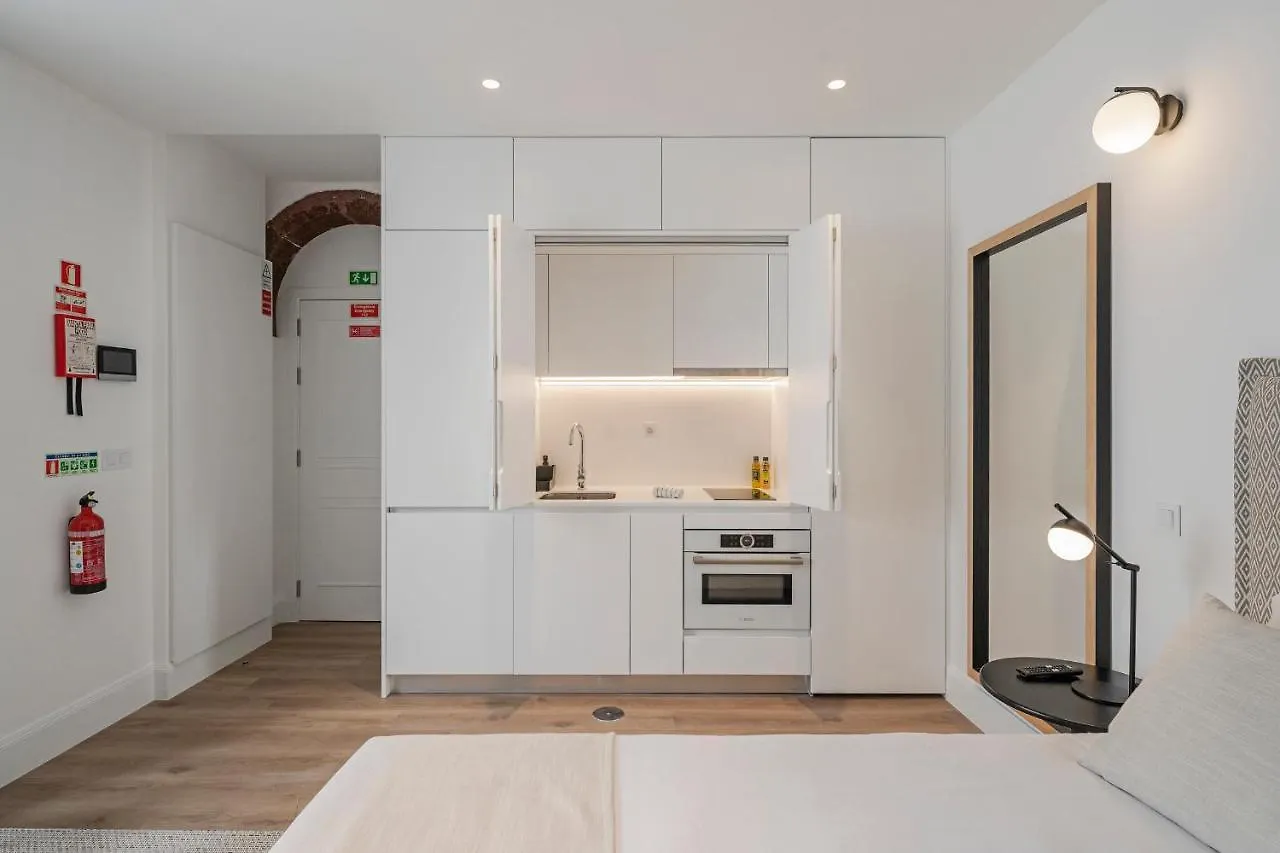 Faa Belas Artes By An Island Apart 丰沙尔